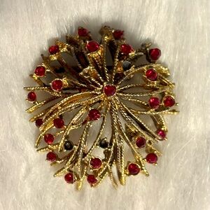 Vintage Gold Tone Ruby Colored Burst Brooch - Costume Jewelry